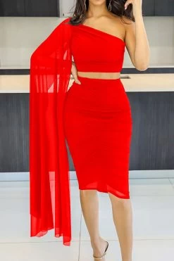 Solid Color Striking Cape Sleeve Dress Suit